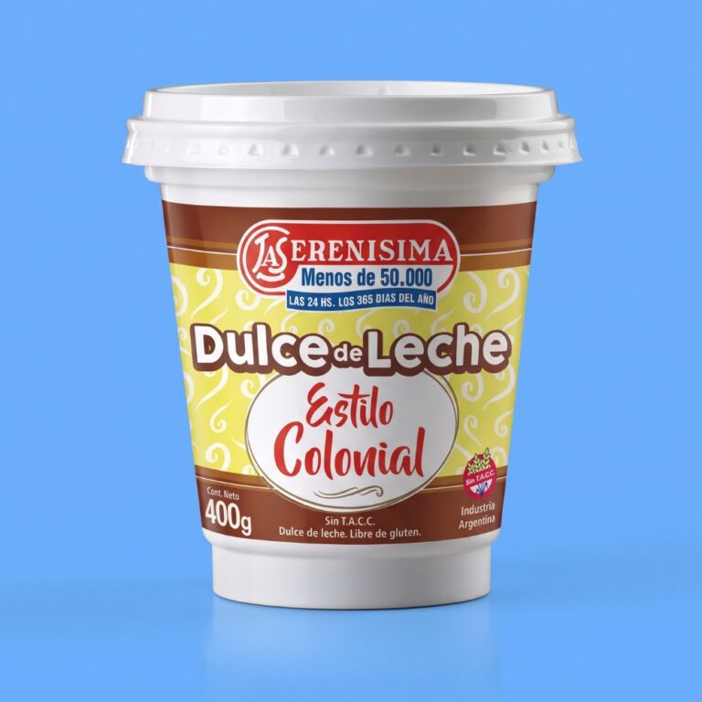 Envase de dulce de leche La Serenísima Colonial sobre fondo azul